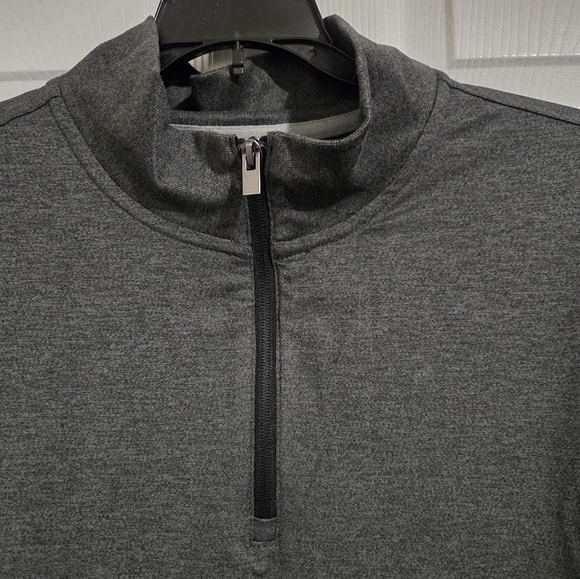 NWT Van Heusen Performance Athleisure Shirt Men's Size XL Dark Gray Zip-Up - Picture 6 of 12